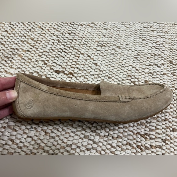Born Nerona Tan Suede Loafers Driving Shoes Moccasins Size 6 - Picture 5 of 10